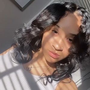 Meet your Posher, Andeasia